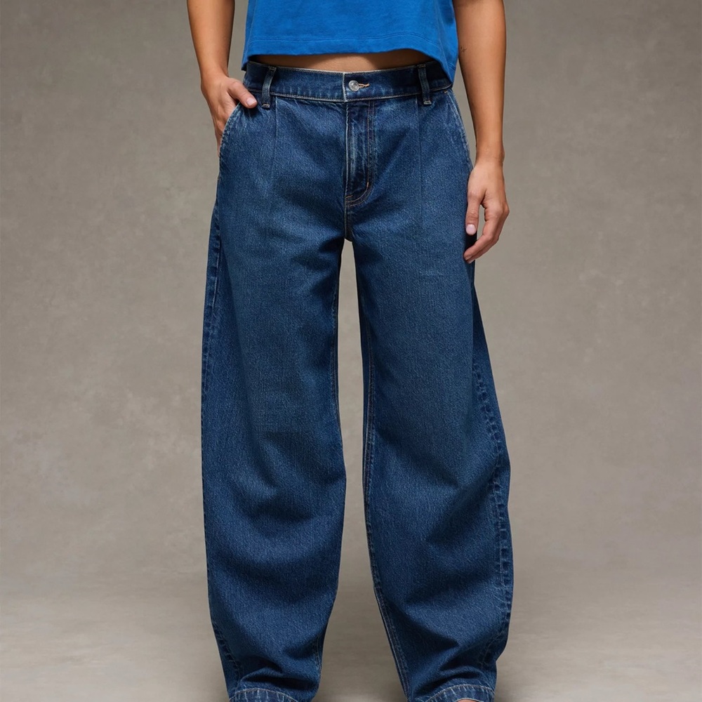 American Eagle Outfitters Dark Blue Wide Leg Jeans size 24/00 short